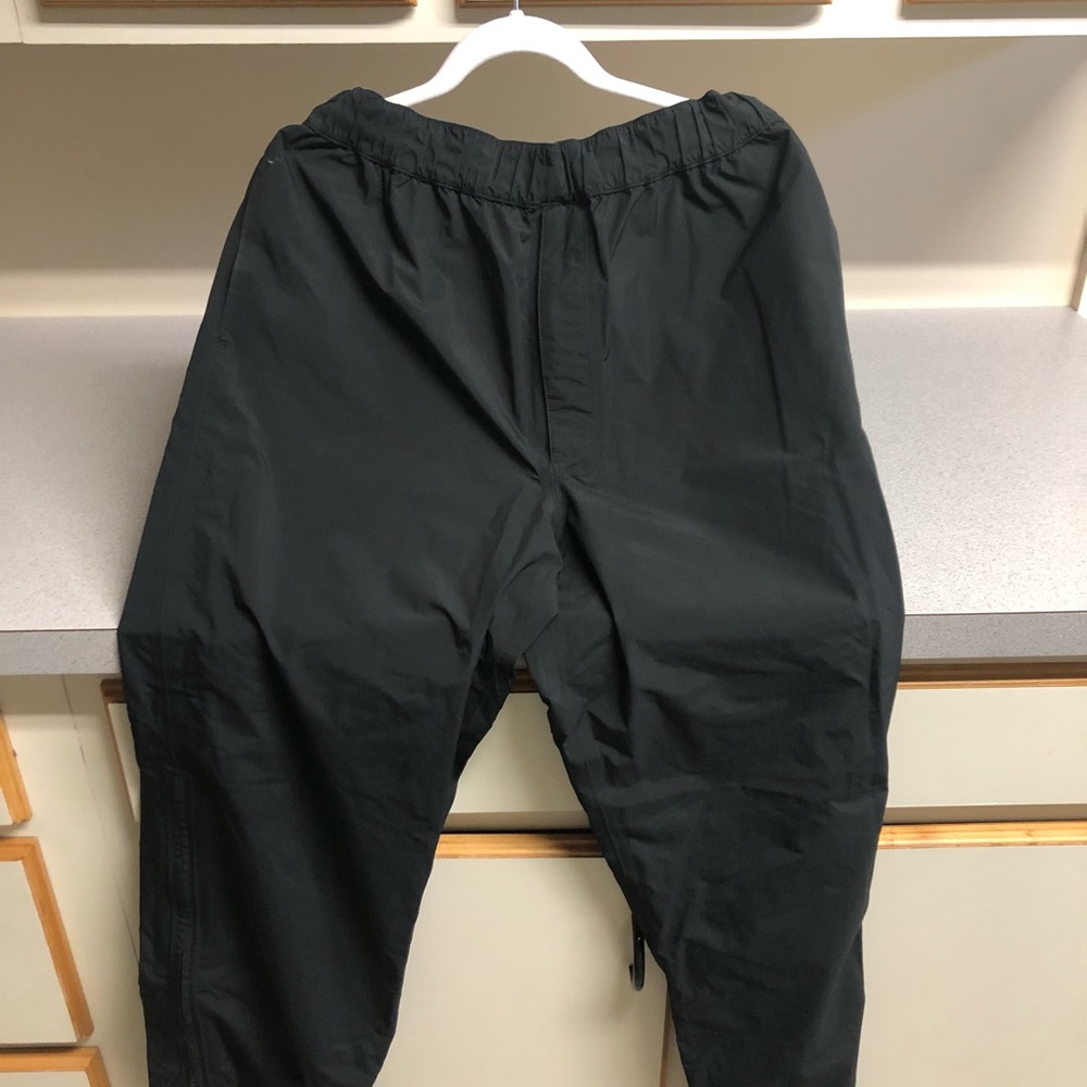 Zero Restriction Rain Pants